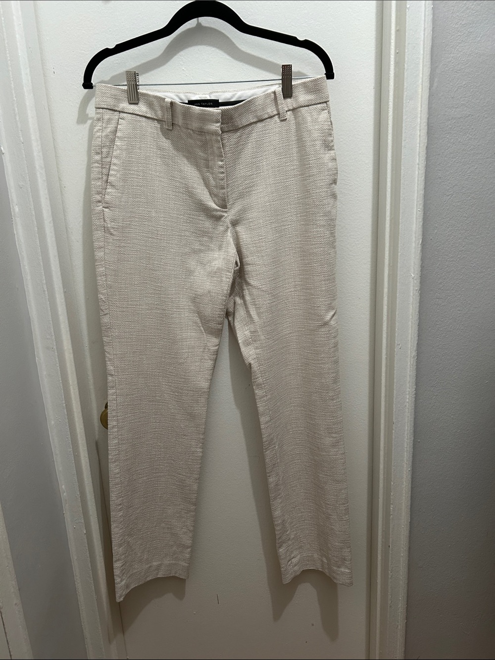 Ann Taylor Light Cream Cropped Ankle Pants